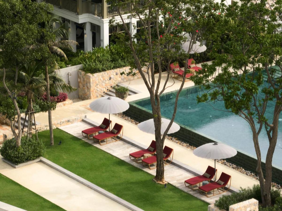 Charras Bhawan Hotel And Residences ホアヒン郡 エクステリア 写真