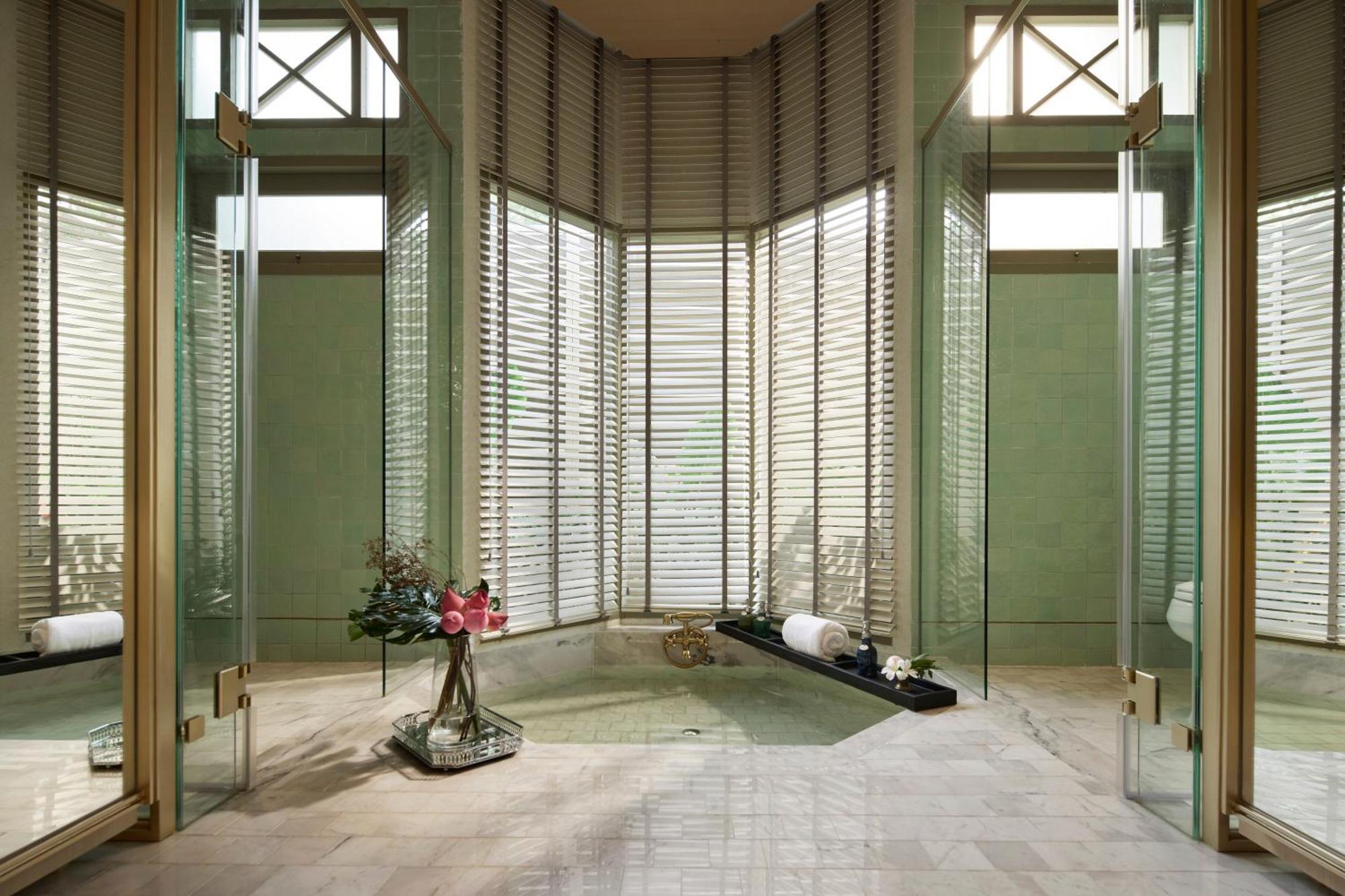 Charras Bhawan Hotel And Residences ホアヒン郡 部屋 写真